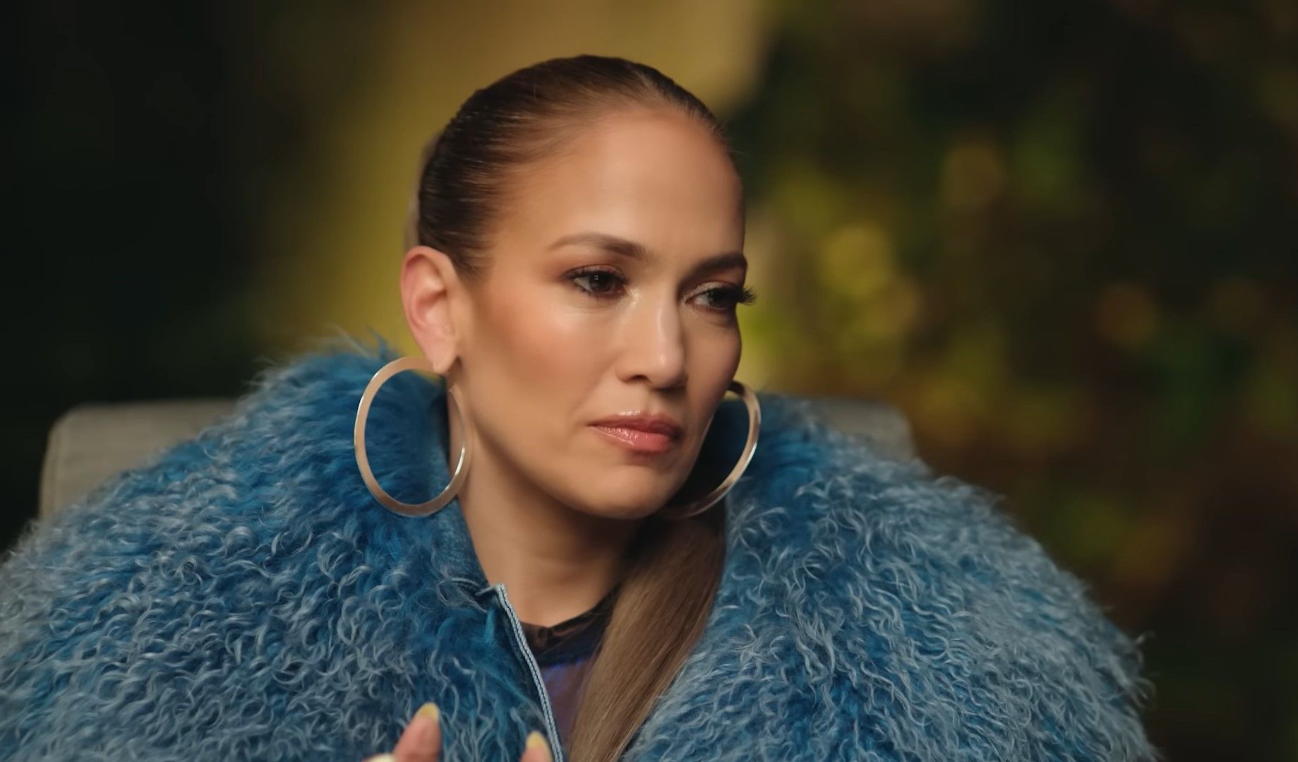 Дженніфер Лопес назвала напис на обручці від Бена Аффлека - фото Дженніфер Лопес назвала напис на обручці від Бена Аффлека - фото