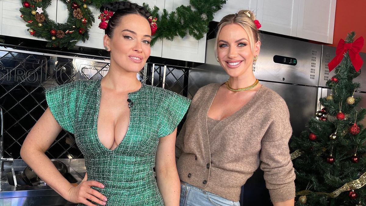 Как Никитюк и Астафьева готовили борщ для военных – фото Как Никитюк и Астафьева готовили борщ для военных – фото