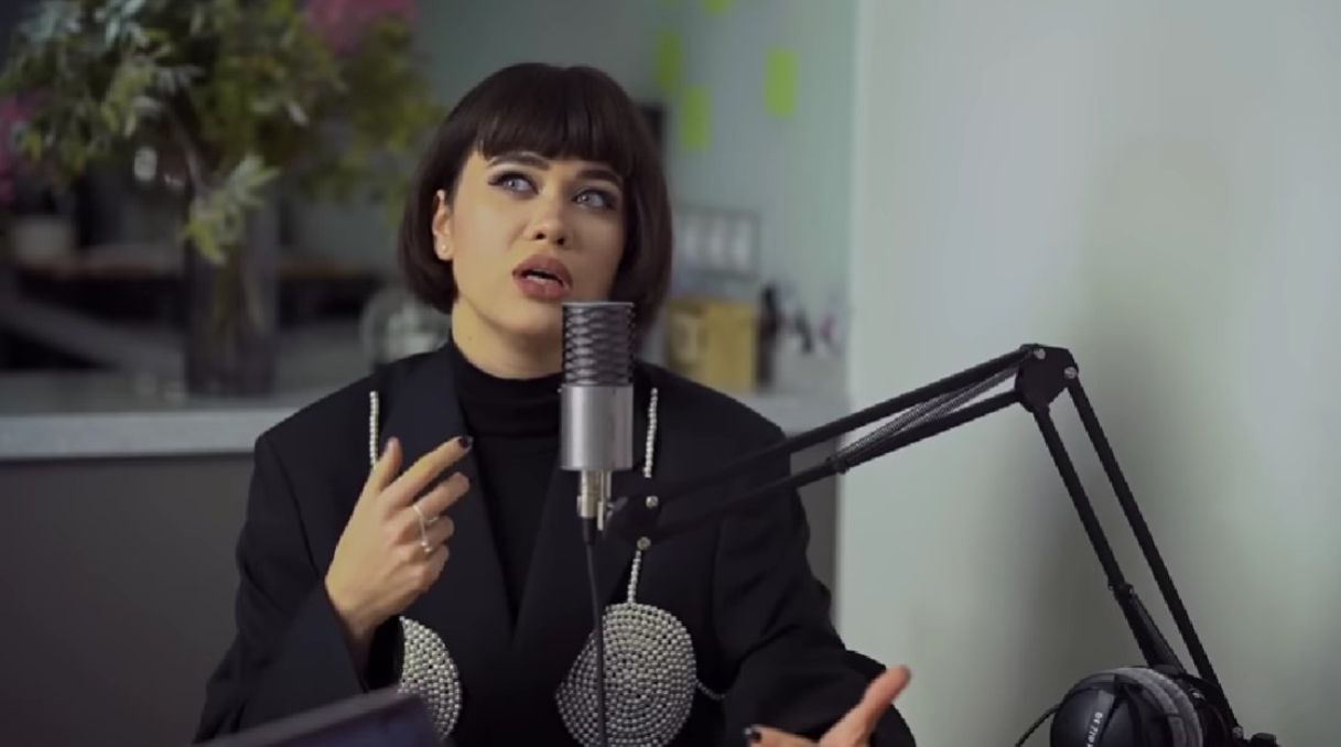 Lida Lee розповіла про розірвання контракту з Монатіком Lida Lee розповіла про розірвання контракту з Монатіком