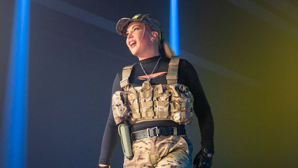 Камалия в военной форме – Кордони – смотрите видео онлайн Камалия в военной форме – Кордони – смотрите видео онлайн