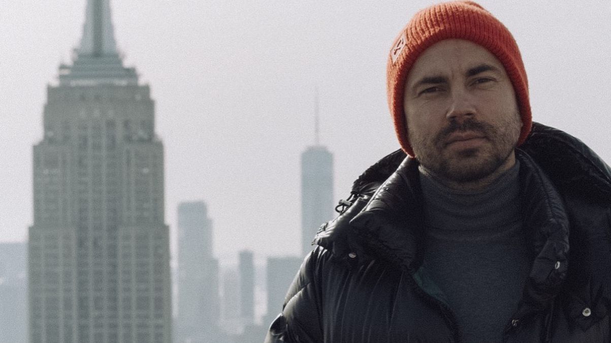 Мариуполь новогодний – Андрей Бедняков показал, как город выглядел до войны Мариуполь новогодний – Андрей Бедняков показал, как город выглядел до войны