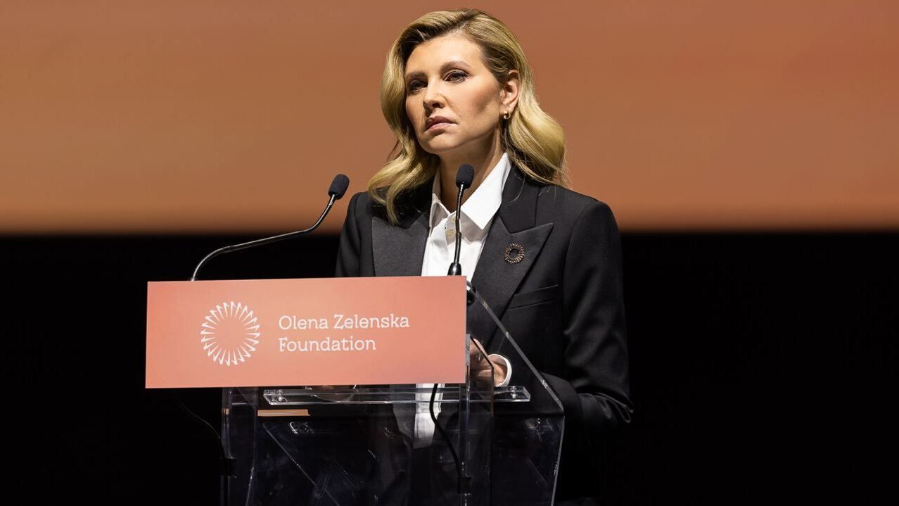 Олена Зеленська презентувала Фундацію у Франції - фото та образ Олена Зеленська презентувала Фундацію у Франції - фото та образ