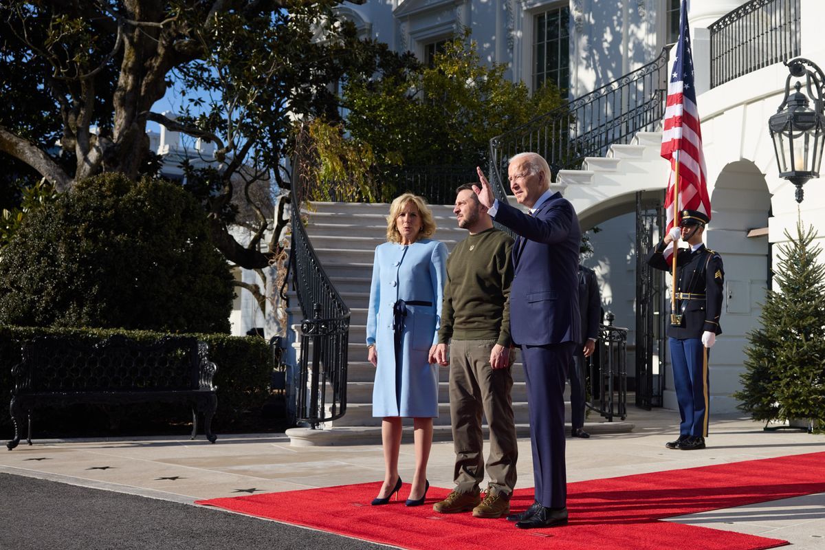 Зеленський у США - що на зустріч одягнули Джо та Джилл Байдени, фото Зеленський у США - що на зустріч одягнули Джо та Джилл Байдени, фото