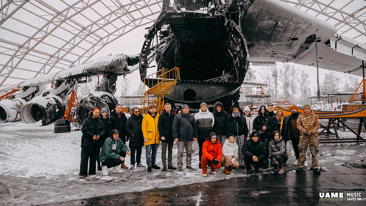 Художники из Европы, Грузии, Канады увидели Херсон и Мрию – фото Художники из Европы, Грузии, Канады увидели Херсон и Мрию – фото