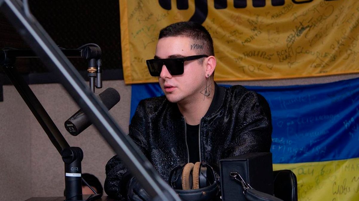 MELOVIN переспівав хіт Пугачової – як він висміяв росіян – відео MELOVIN переспівав хіт Пугачової – як він висміяв росіян – відео