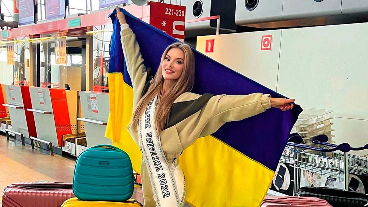 Міс Всесвіт 2022 – українка Вікторія Апанасенко відправилася на конкурс у США – фото