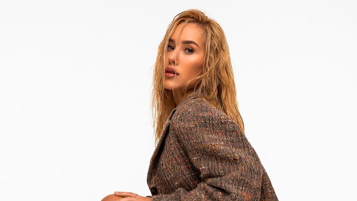 Даша Квіткова відповіла на закиди про пластичні операції – архівні фото Даша Квіткова відповіла на закиди про пластичні операції – архівні фото