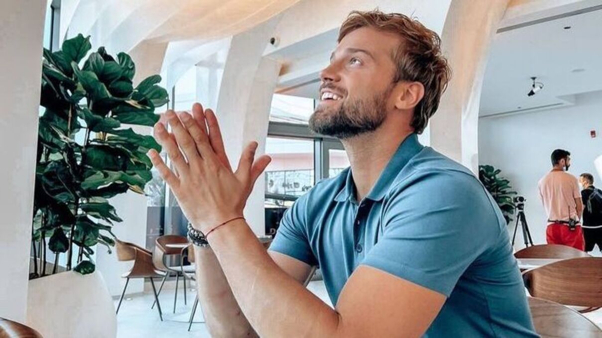 Холостяк 12 сезон - що було найскладнішим для Алекса Топольського Холостяк 12 сезон - що було найскладнішим для Алекса Топольського