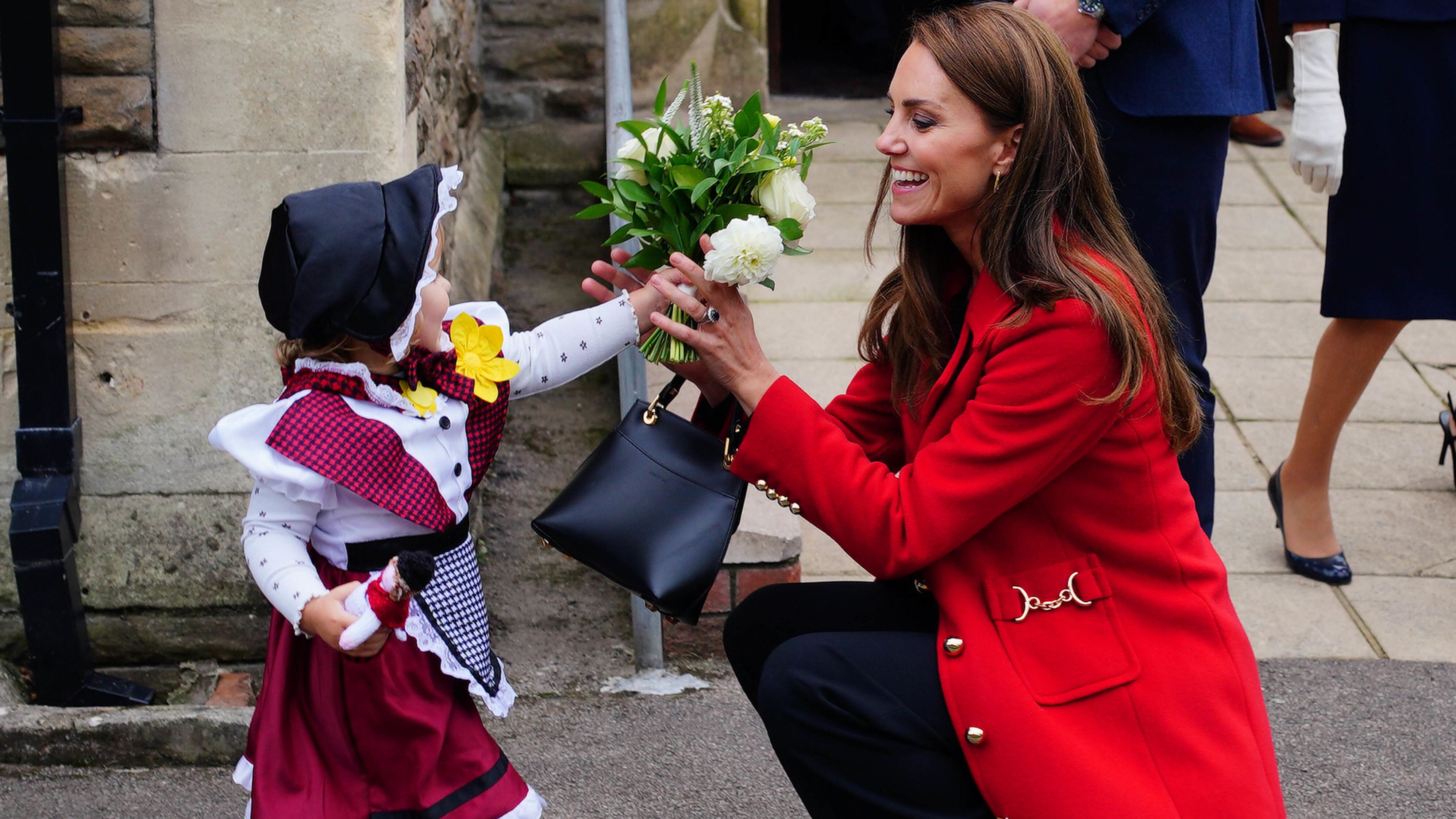 Чарльз III и Камилла поздравили Кейт Миддлтон с 41-летием - фото Чарльз III и Камилла поздравили Кейт Миддлтон с 41-летием - фото