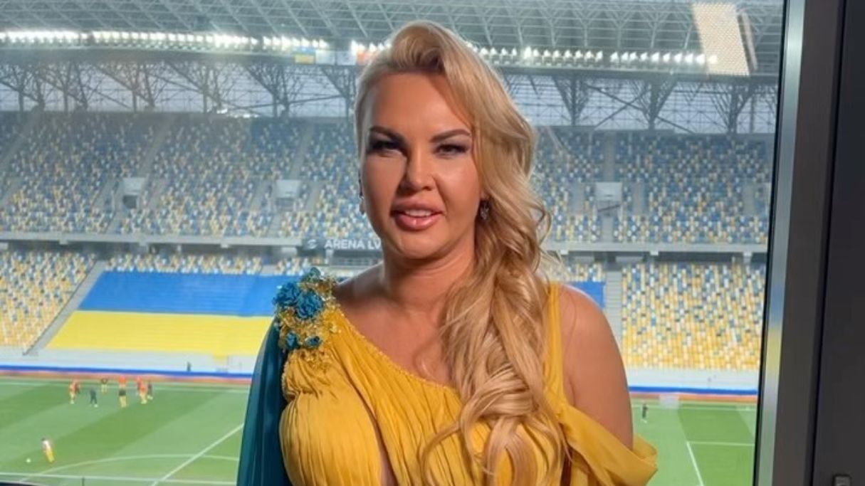 Что Залужный подарил Камалии на Рождество. Что Залужный подарил Камалии на Рождество.