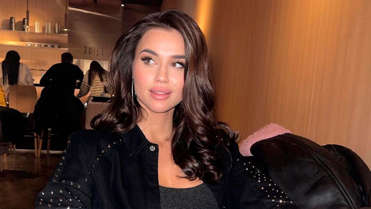 Холостяк 12 сезон – с кем победительница Катя смотрела финал – фото Холостяк 12 сезон – с кем победительница Катя смотрела финал – фото