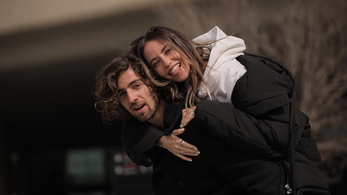 Володимир Дантес і Надя Дорофєєва офіційно розлучилися Володимир Дантес і Надя Дорофєєва офіційно розлучилися