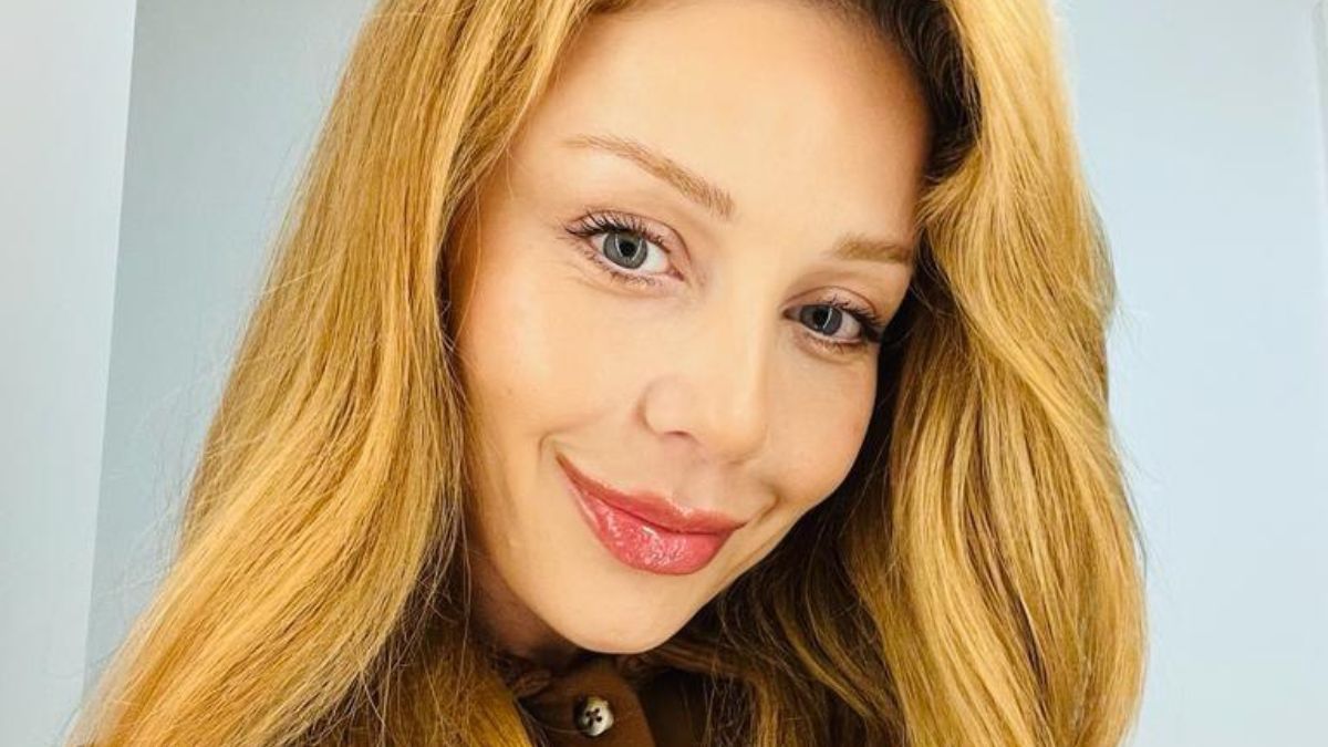 Тина Кароль занималась йогой в обжатом наряде – фото артистки Тина Кароль занималась йогой в обжатом наряде – фото артистки