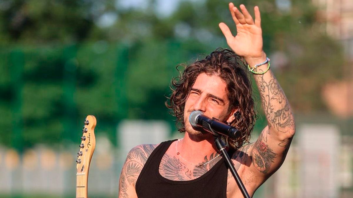 Дантес назвал певицу, с которой давно хочет дуэт – это не Дорофеева Дантес назвал певицу, с которой давно хочет дуэт – это не Дорофеева