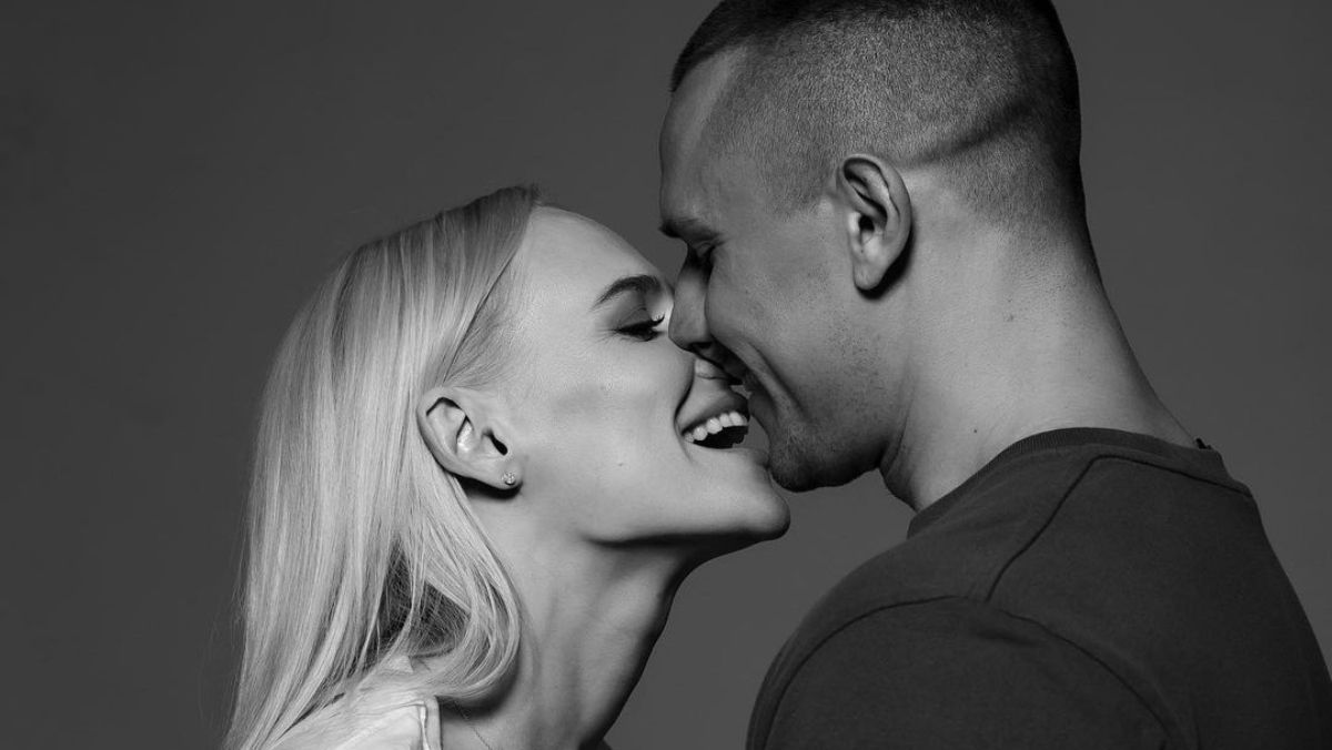 Тарас Цимбалюк досі не з'їхався з новою дівчиною – чому вони не живуть разом Тарас Цимбалюк досі не з'їхався з новою дівчиною – чому вони не живуть разом