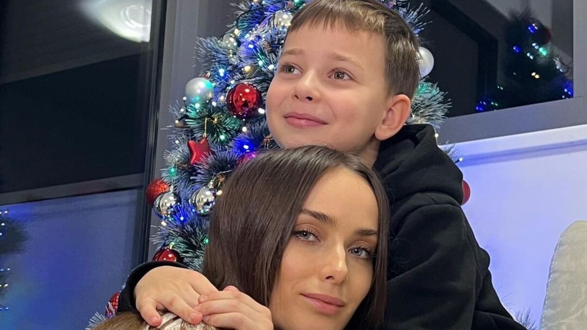 Ксенія Мішина зізналась, чи спілкується її син з батьком аб'юзером Ксенія Мішина зізналась, чи спілкується її син з батьком аб'юзером