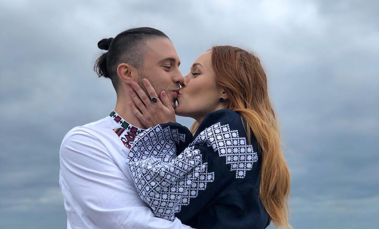 Тарас Тополя с женой Еленой Тарас Тополя с женой Еленой