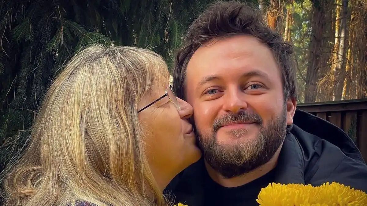 Дзідзьо привітав маму з днем народження - рідкісне фото Дзідзьо привітав маму з днем народження - рідкісне фото