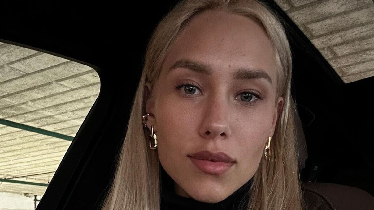 Даша Квиткова похвасталась дорогим подарком от поклонника. Даша Квиткова похвасталась дорогим подарком от поклонника.