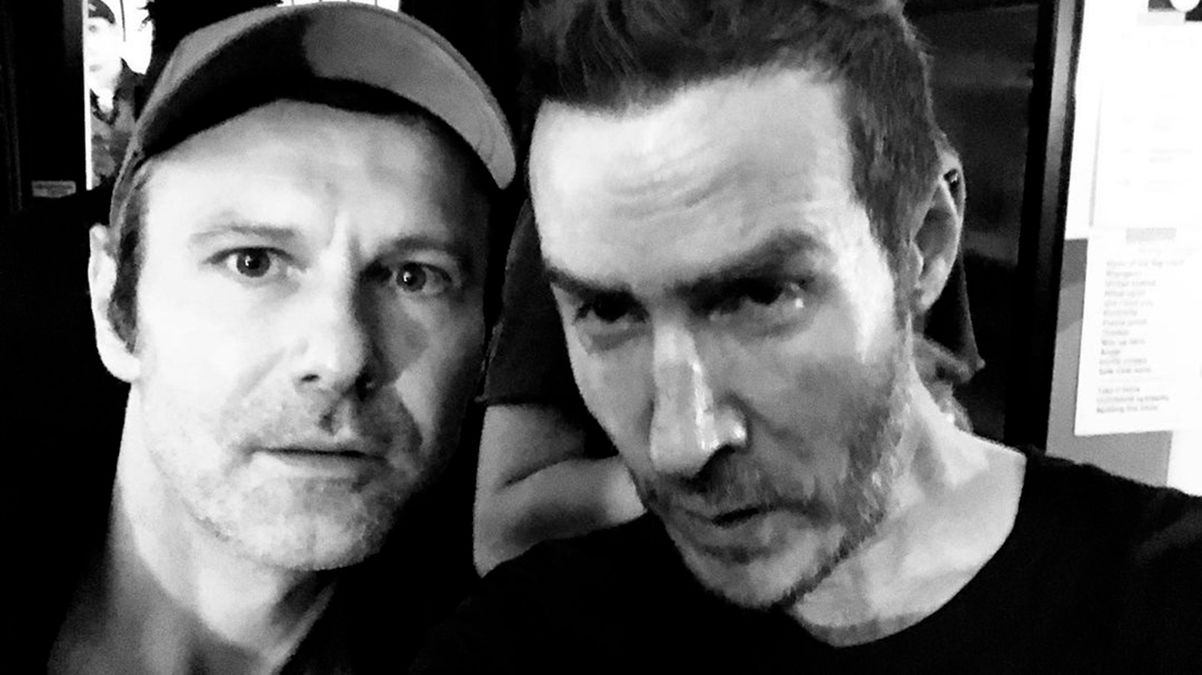 Вакарчук поділився реміксом на Обійми – його випустив світовий музикант Вакарчук поділився реміксом на Обійми – його випустив світовий музикант