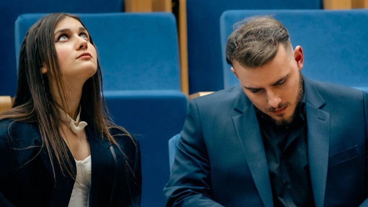 Jerry Heil та поляк Ochman випустили пісню в дуеті - Bronia онлайн Jerry Heil та поляк Ochman випустили пісню в дуеті - Bronia онлайн