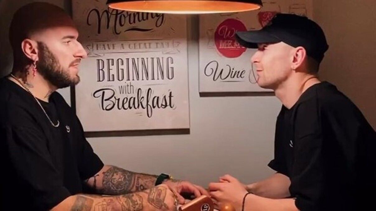 Kalush Orchestra перепела хит Паровая машина - видео онлайн Kalush Orchestra перепела хит Паровая машина - видео онлайн