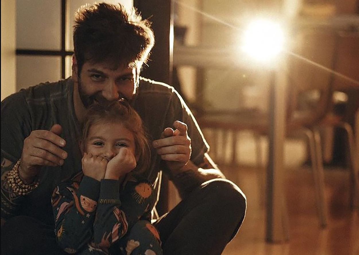 Даніель Салем розчулив подарунком від доньки Даніель Салем розчулив подарунком від доньки