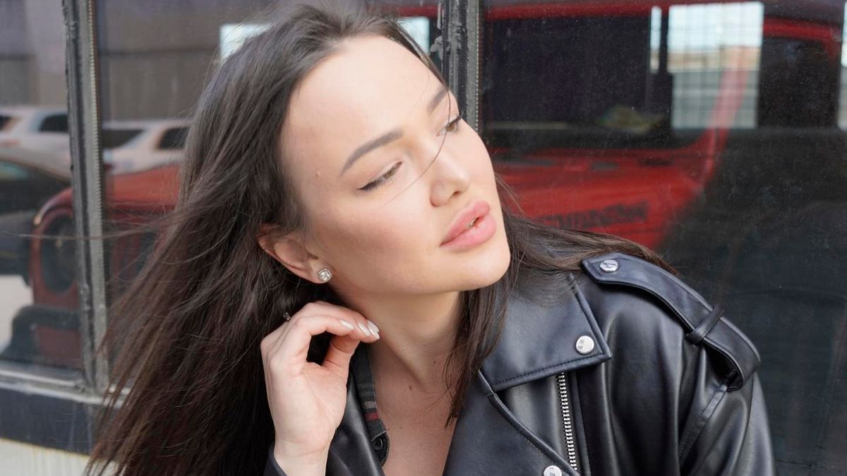 Марина из Холостяка набрала лишний вес – фото без обработки Марина из Холостяка набрала лишний вес – фото без обработки