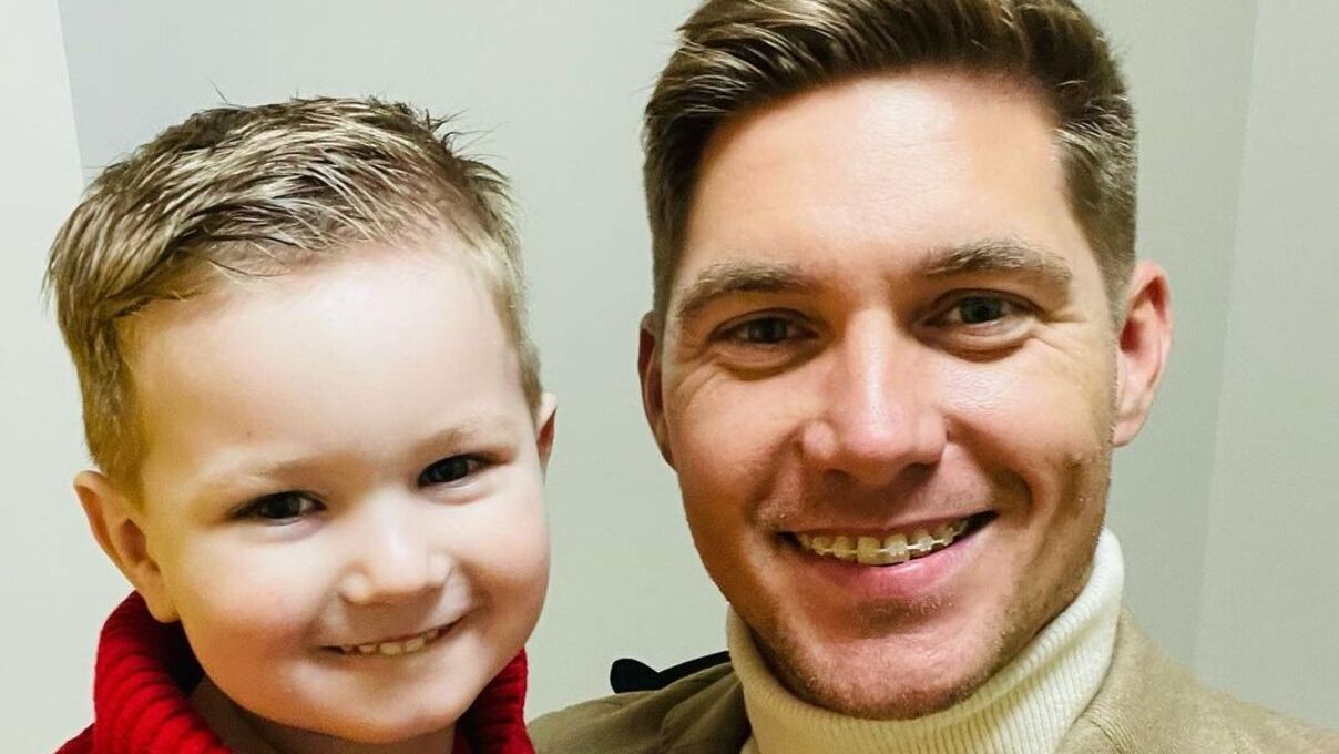 Владимир Остапчук поздравил сына с 5-летием - архивное видео Владимир Остапчук поздравил сына с 5-летием - архивное видео