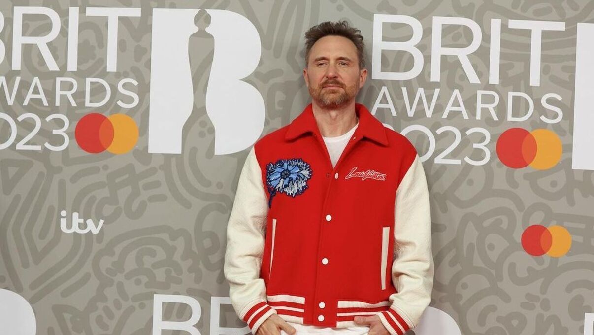 Девід Гетта зіграв ремікс на Червону калину - правда чи жарт Девід Гетта зіграв ремікс на Червону калину - правда чи жарт