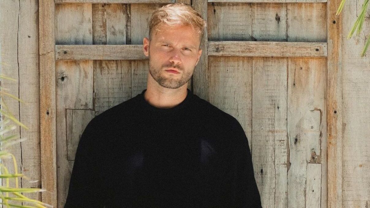 Холостяк Алекс Топольский показал девушку - фото по свиданию Холостяк Алекс Топольский показал девушку - фото по свиданию