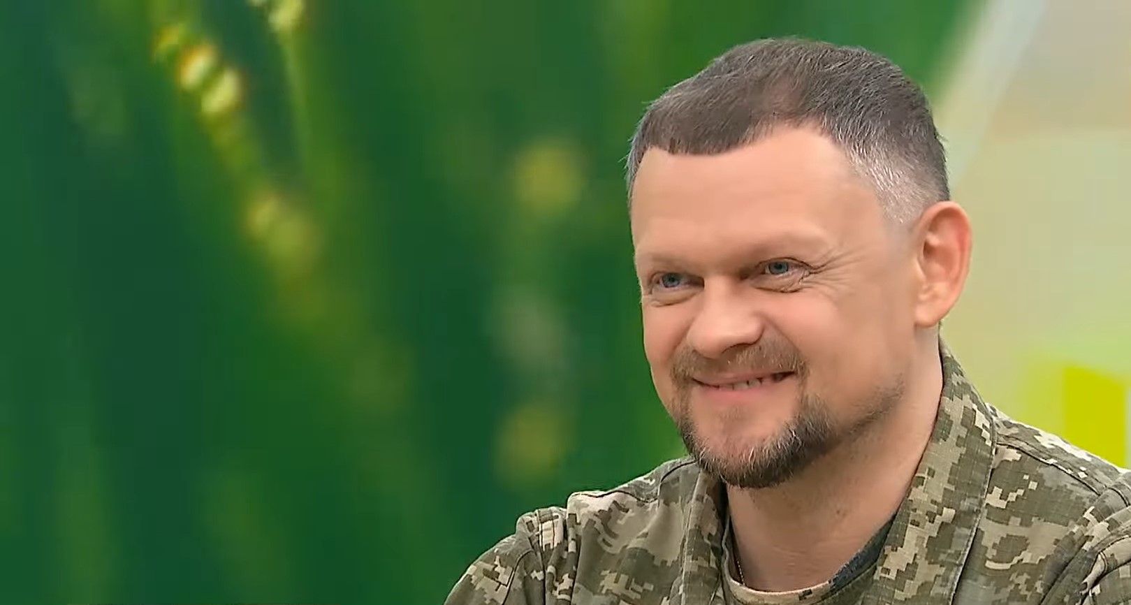 Зірка Вітальки Гарік Бірча повернувся з фронту додому - що робить у ЗСУ Зірка Вітальки Гарік Бірча повернувся з фронту додому - що робить у ЗСУ