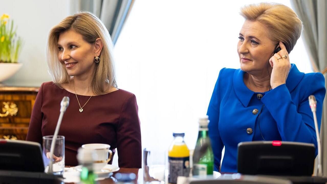 Володимир та Олена Зеленські приїхали до Польщі - фото образу Володимир та Олена Зеленські приїхали до Польщі - фото образу