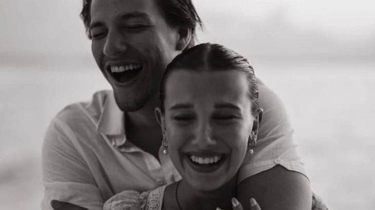 Милли Бобби Браун выходит замуж за сына известно музыканта – кто он – общие фото Милли Бобби Браун выходит замуж за сына известно музыканта – кто он – общие фото