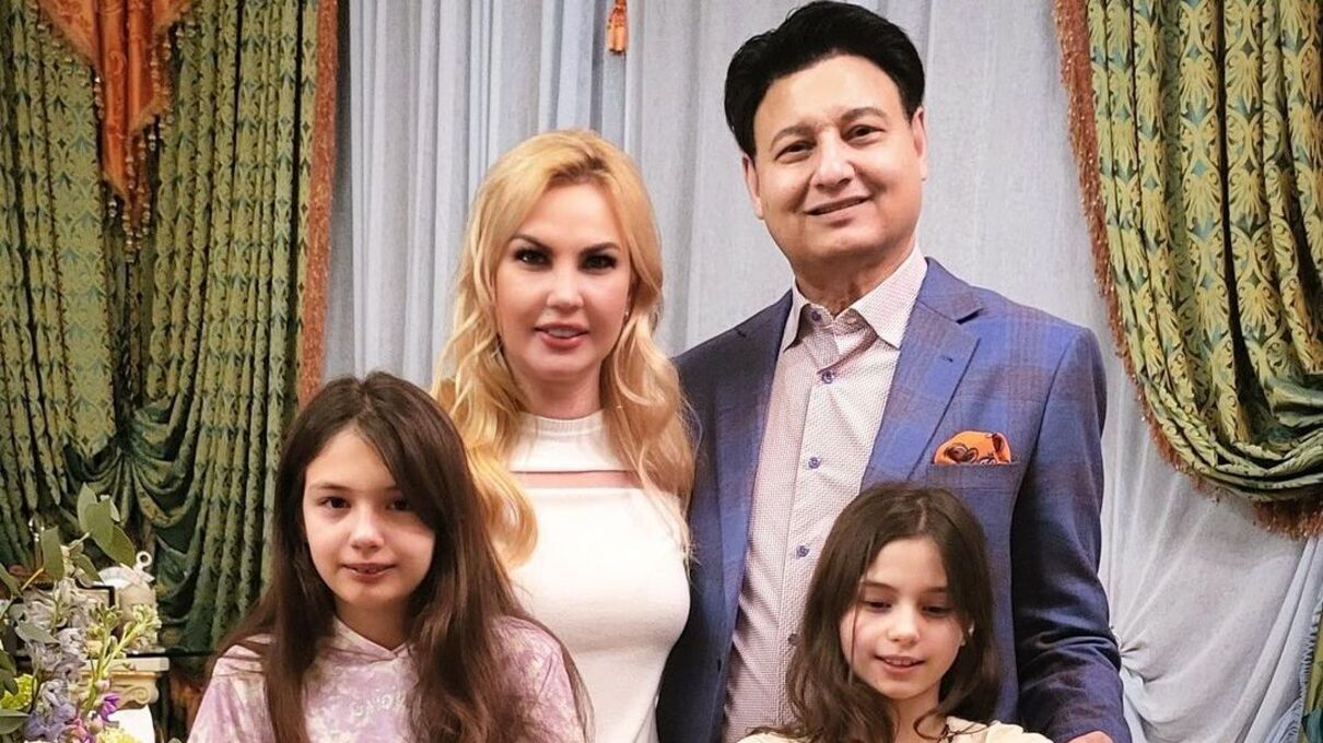 Камалія відсвяткувала Великдень з чоловіком після новин про розлучення Камалія відсвяткувала Великдень з чоловіком після новин про розлучення