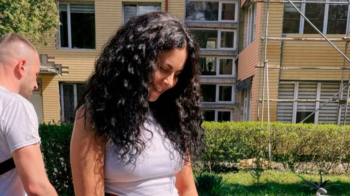 Настя Каменских выступила перед ранеными бойцами – видео Настя Каменских выступила перед ранеными бойцами – видео