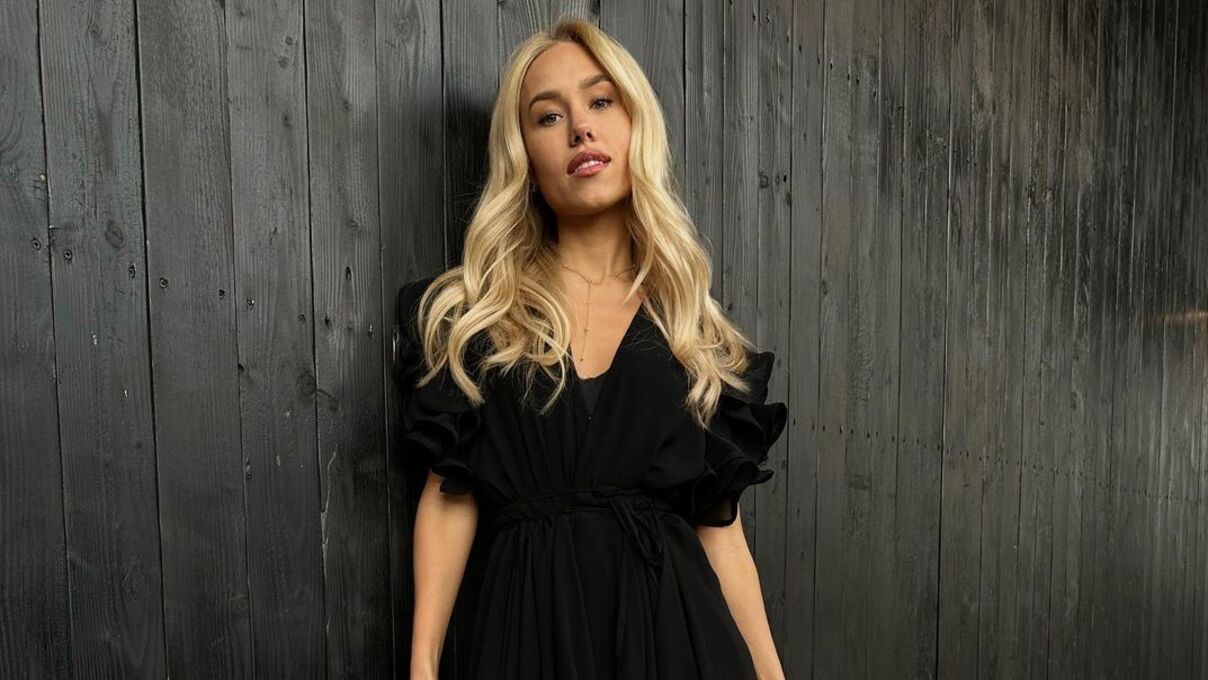 Даша Квиткова рассказала о кольце на безымянном пальце - фото Даша Квиткова рассказала о кольце на безымянном пальце - фото