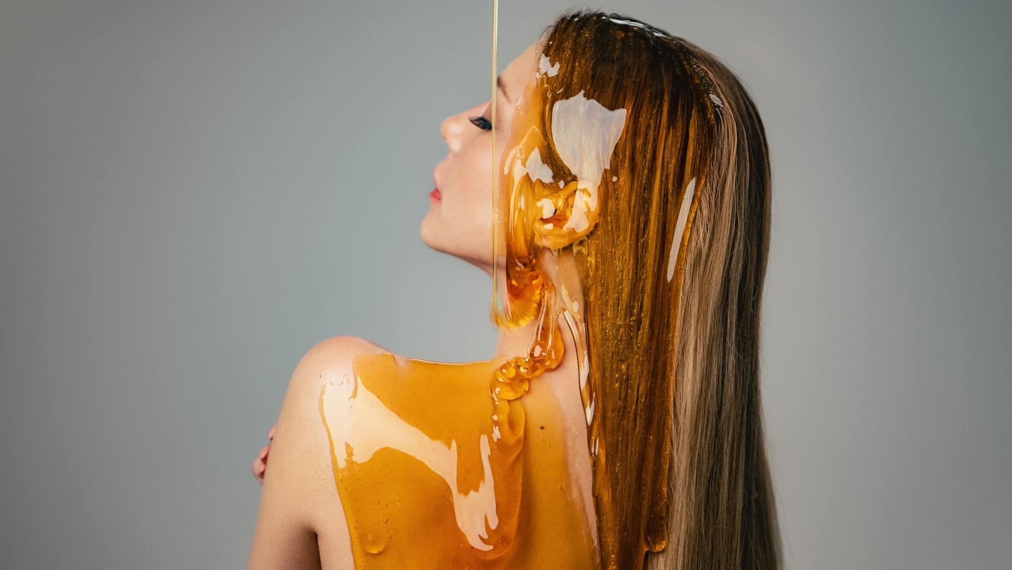 Тина Кароль выпустила песню и клип Honey & Мед - смотрите видео Тина Кароль выпустила песню и клип Honey & Мед - смотрите видео