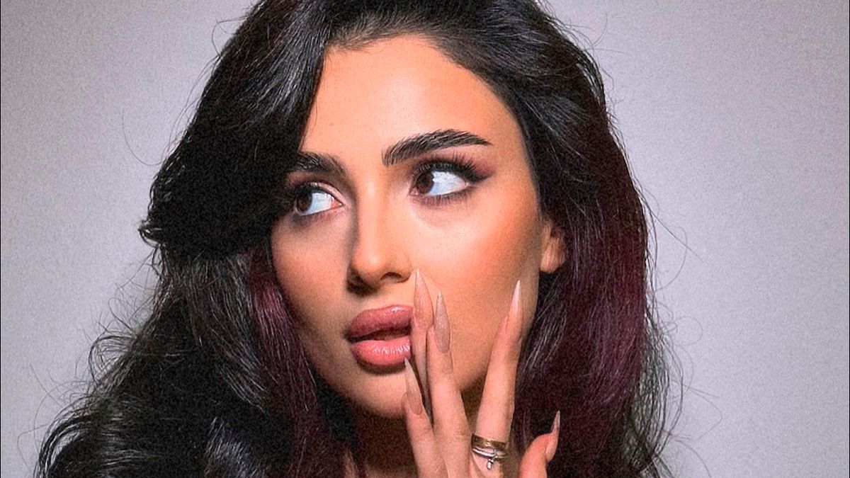 Анна Трінчер забула дату незалежності України – її розкритикуваили в мережі – відео Анна Трінчер забула дату незалежності України – її розкритикуваили в мережі – відео