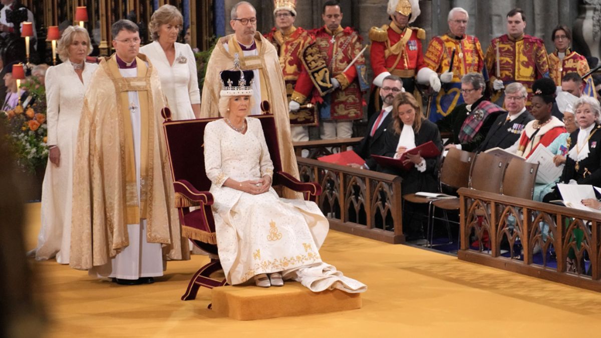 Камилла стала королевой Великобритании – фото и видео из коронации