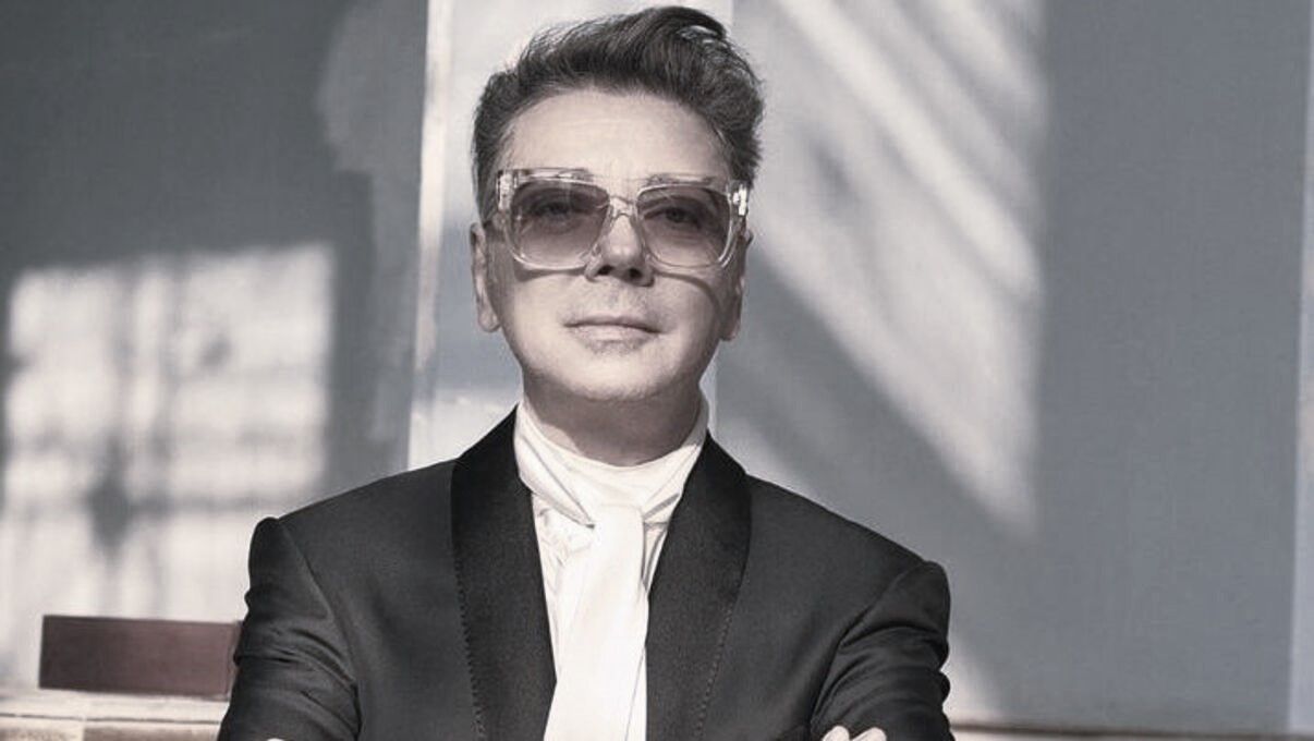 Валентин Юдашкин умер - что известно о модельере, причина смерти Валентин Юдашкин умер - что известно о модельере, причина смерти