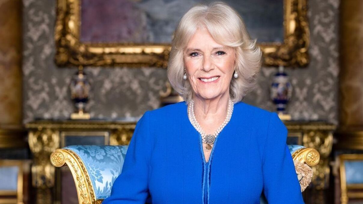 В каких украшениях королева Камилла появится на коронации - фото короны В каких украшениях королева Камилла появится на коронации - фото короны