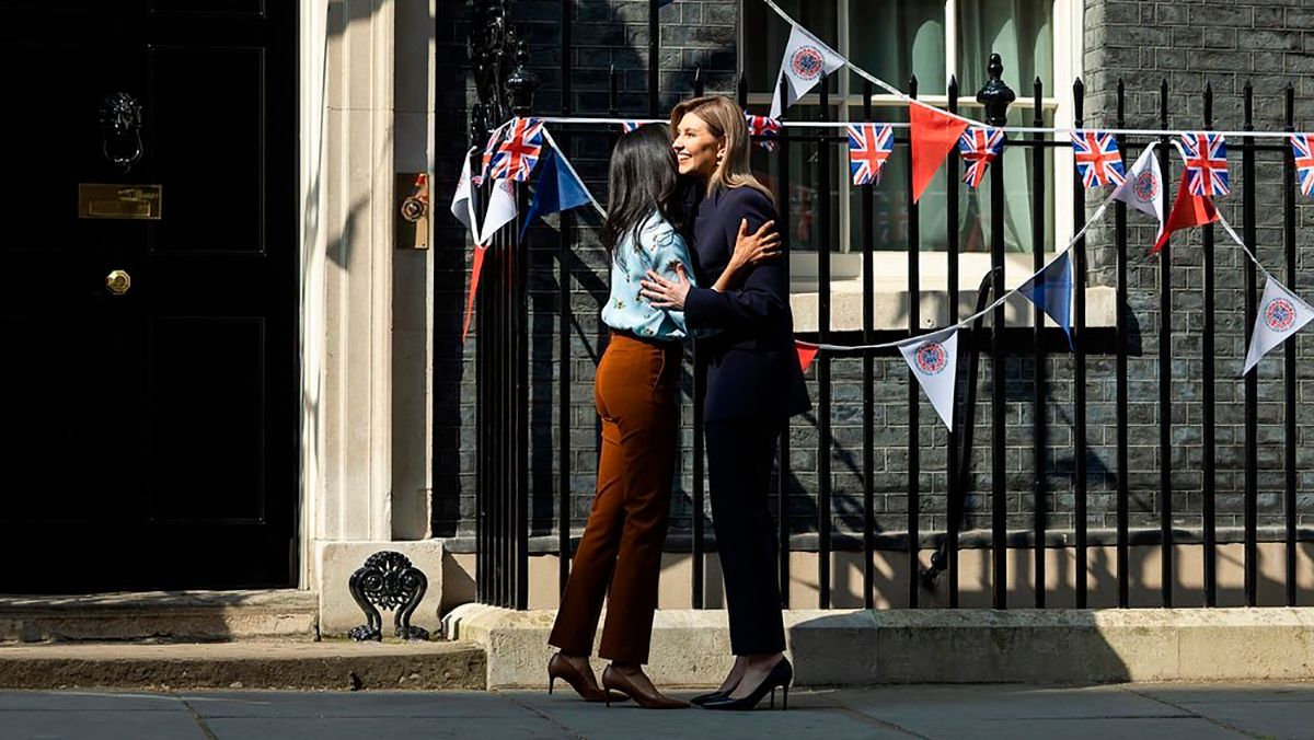 Елена Зеленская прибыла в Лондон на коронацию Чарльза III Елена Зеленская прибыла в Лондон на коронацию Чарльза III