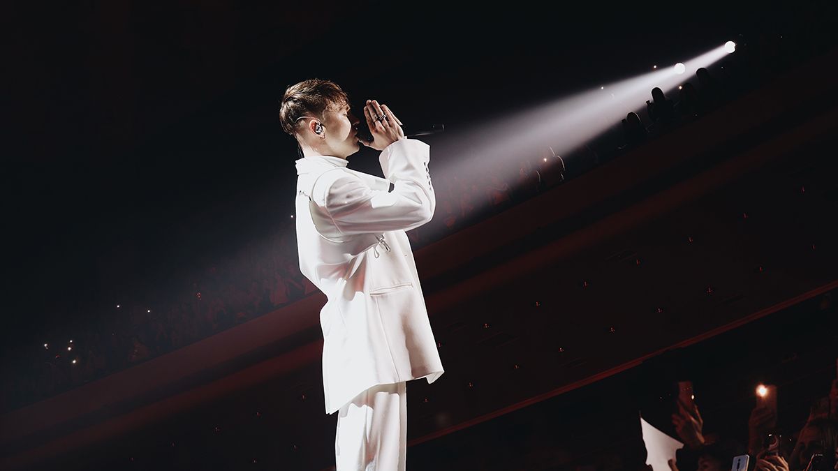 Артем Пивоваров перший зібрав палац Україна – як це було – фото з концертів Артем Пивоваров перший зібрав палац Україна – як це було – фото з концертів