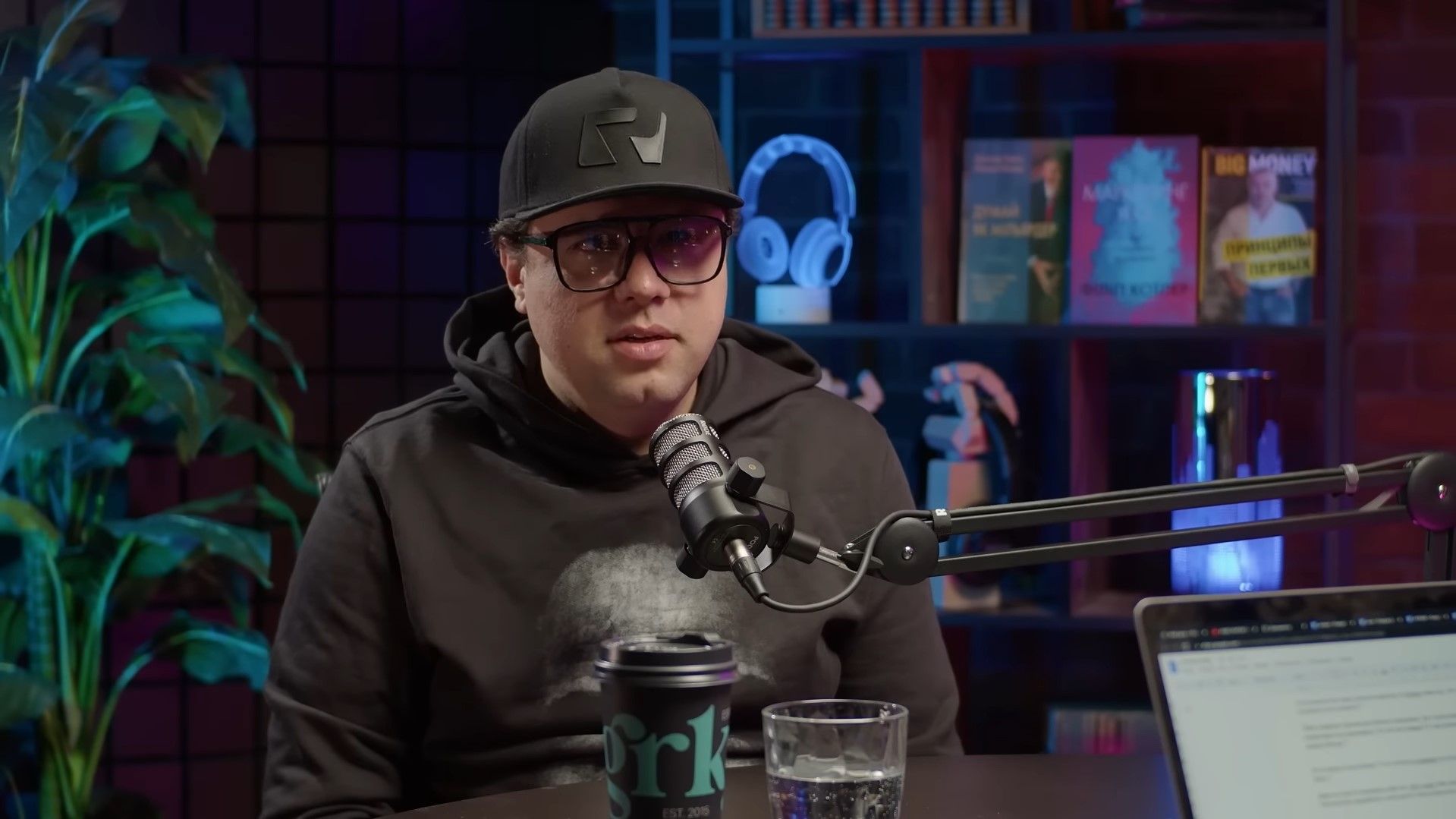 Владимир Шумко из Женского квартала раскритиковал лидера Kalush Orchestra Владимир Шумко из Женского квартала раскритиковал лидера Kalush Orchestra