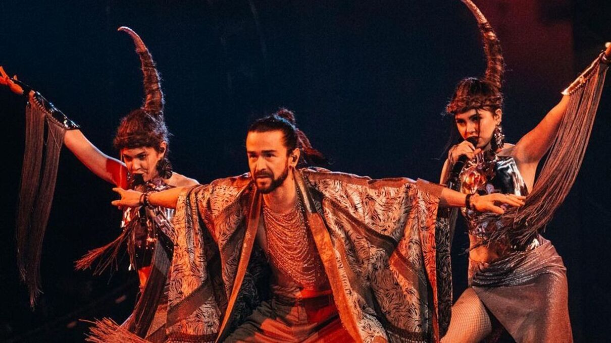 Евровидение 2023 – представитель Молдовы Паша Парфени поддержал Украину Евровидение 2023 – представитель Молдовы Паша Парфени поддержал Украину