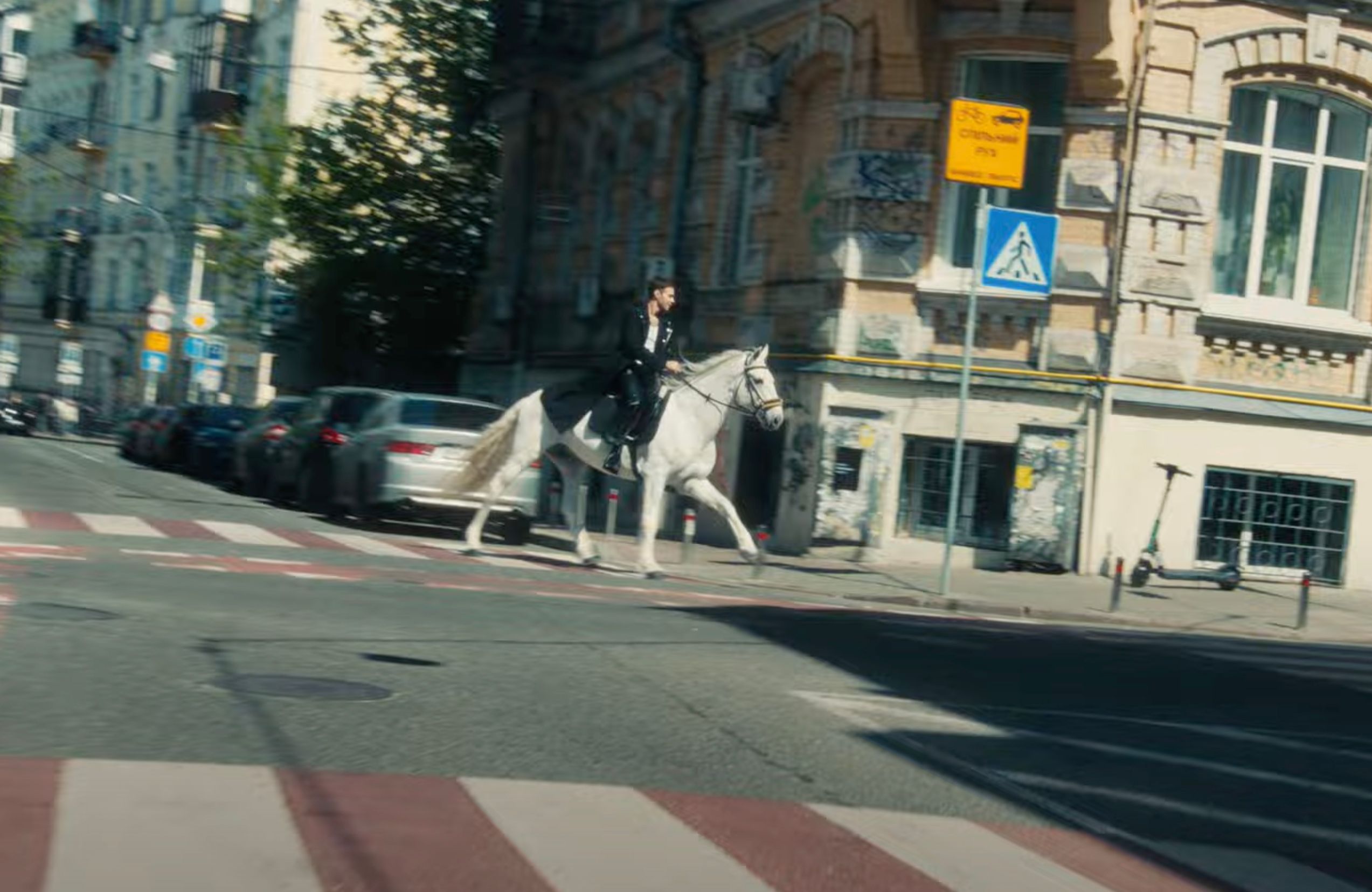 Макс Барських присвятив новий кліп Києву - Showbiz Макс Барських присвятив новий кліп Києву - Showbiz