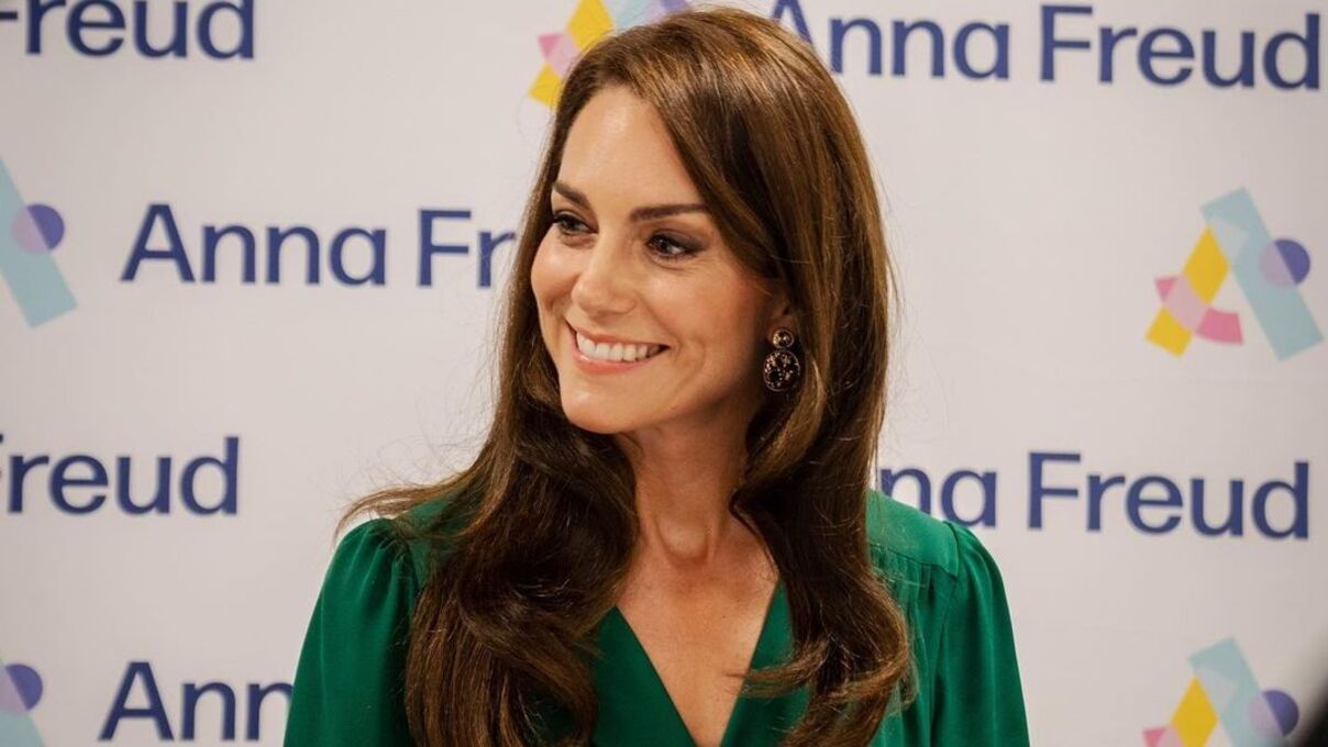 Кейт Міддлтон вийшла у світ у Лондоні - фото образу у сукні Кейт Міддлтон вийшла у світ у Лондоні - фото образу у сукні