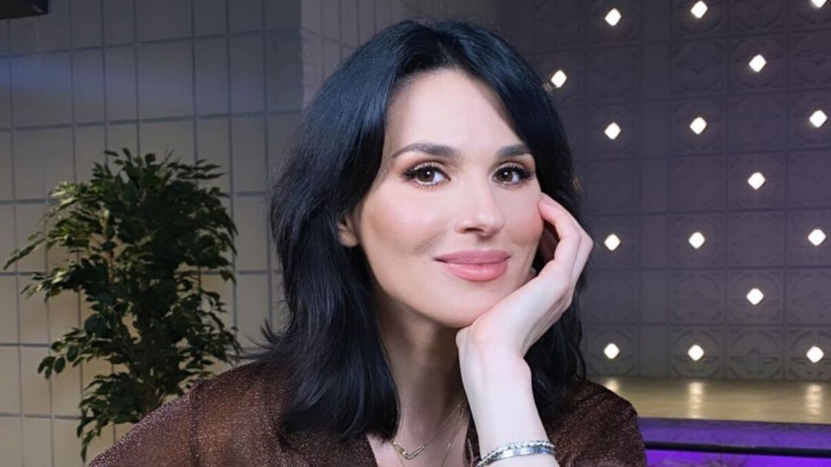 Машу Ефросинину заочно арестовали – она высмеяла россиян Машу Ефросинину заочно арестовали – она высмеяла россиян