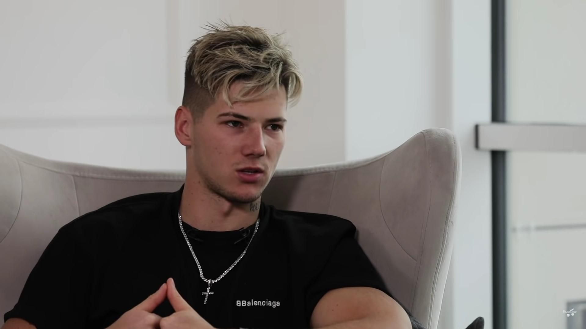 Олександр Волошин Олександр Волошин